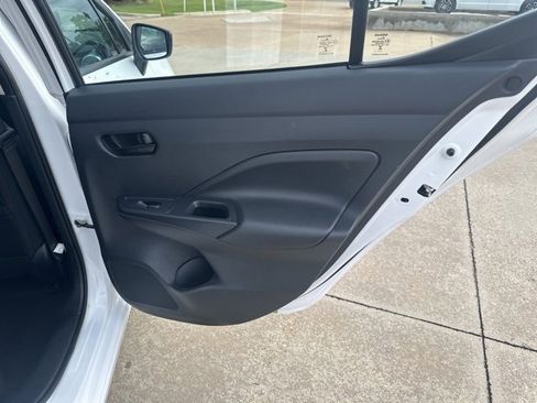 Used 2024 Nissan Versa S w/ Trunk Package image 19