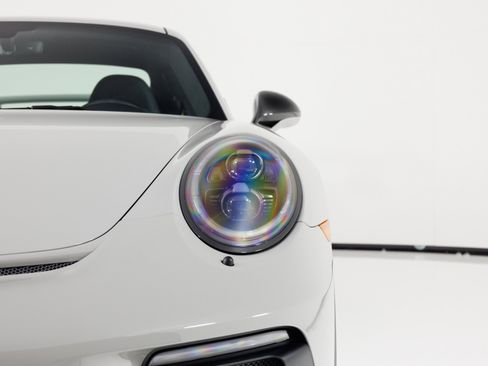 Used 2018 Porsche 911 GT3 RWD image 60