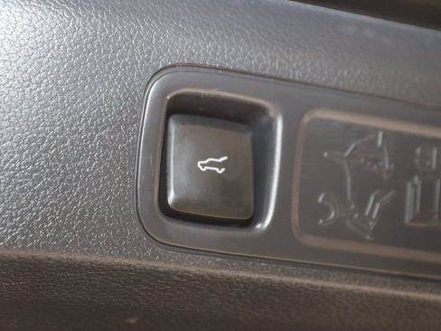 Used 2023 Lincoln Navigator Reserve image 55