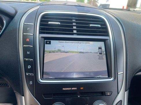 Used 2016 Lincoln MKX Premiere FWD image 26