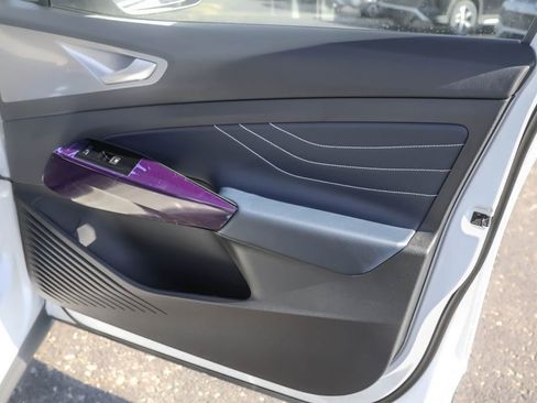 New 2025 Volkswagen ID.4 Pro S Plus image 34