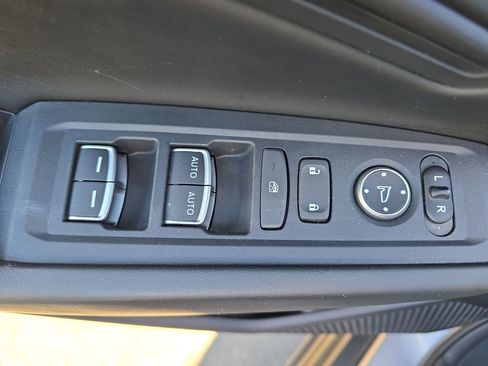 Used 2023 Honda Accord EX image 30