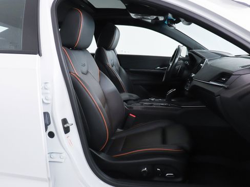 Used 2022 Cadillac CT4 V w/ Navigation Package image 15