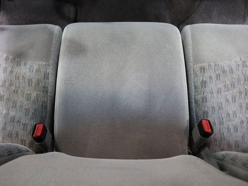 Used 2000 Ford F350 XLT image 69