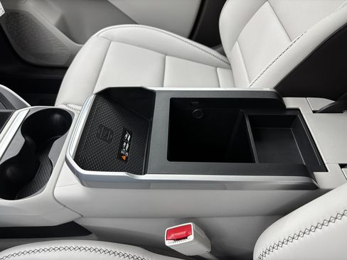 New 2027 GMC Terrain Denali w/ LPO, Floor Liner Package AWD/4WD image 31