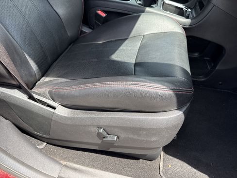 Used 2019 Dodge Grand Caravan GT image 22