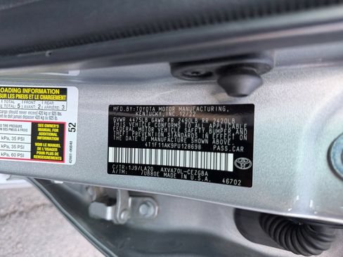 Used 2023 Toyota Camry XLE FWD image 36
