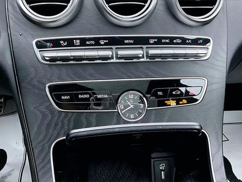 Certified 2021 Mercedes-Benz C 300 4MATIC Sedan image 18