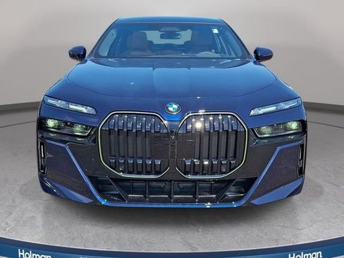 New 2026 BMW 740i xDrive w/ Executive Package AWD/4WD image 2