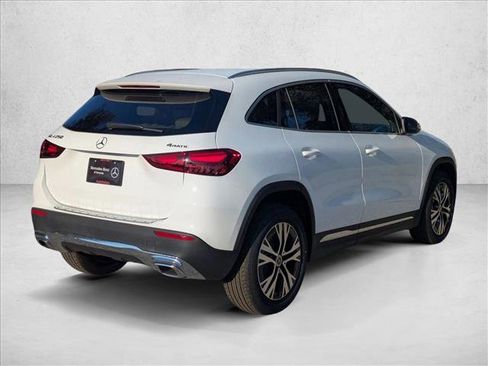 New 2026 Mercedes-Benz GLA 250 4MATIC image 2