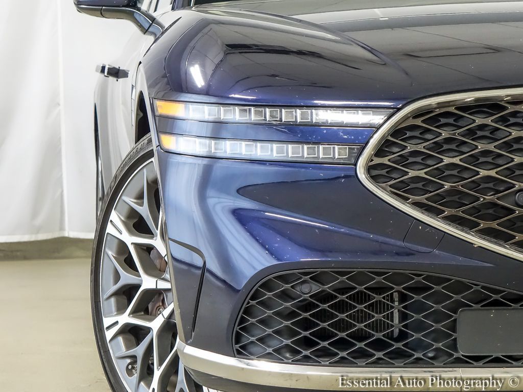 Used 2023 Genesis G90 3.5T AWD/4WD image 7