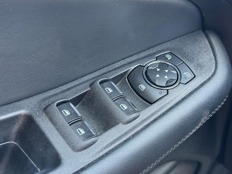 Used 2024 Ford Edge SEL w/ Convenience Package AWD/4WD image 22