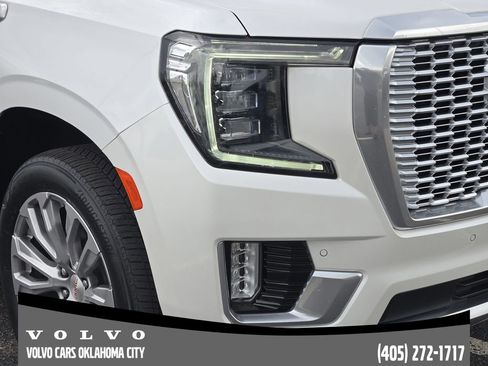 Used 2024 GMC Yukon XL Denali AWD/4WD image 7
