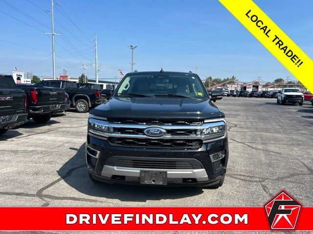Used 2023 Ford Expedition Max Limited AWD/4WD image 2