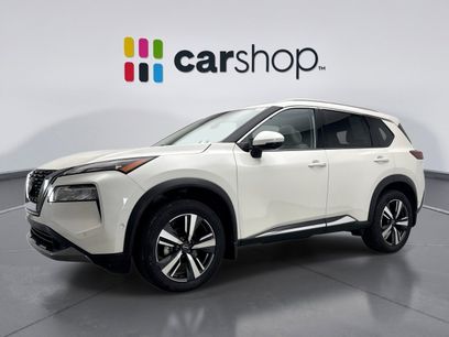 Used 2023 Nissan Rogue SL w/ SL Premium Package