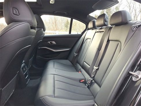 Used 2023 BMW M340i xDrive w/ Premium Package image 10