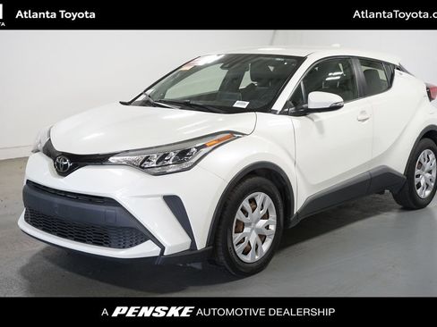 Used 2020 Toyota C-HR LE FWD image 1