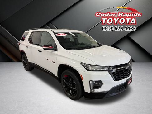 Used 2022 Chevrolet Traverse Premier w/ Redline Edition image 1
