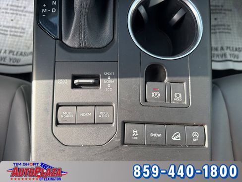 Used 2021 Toyota Highlander XLE image 38