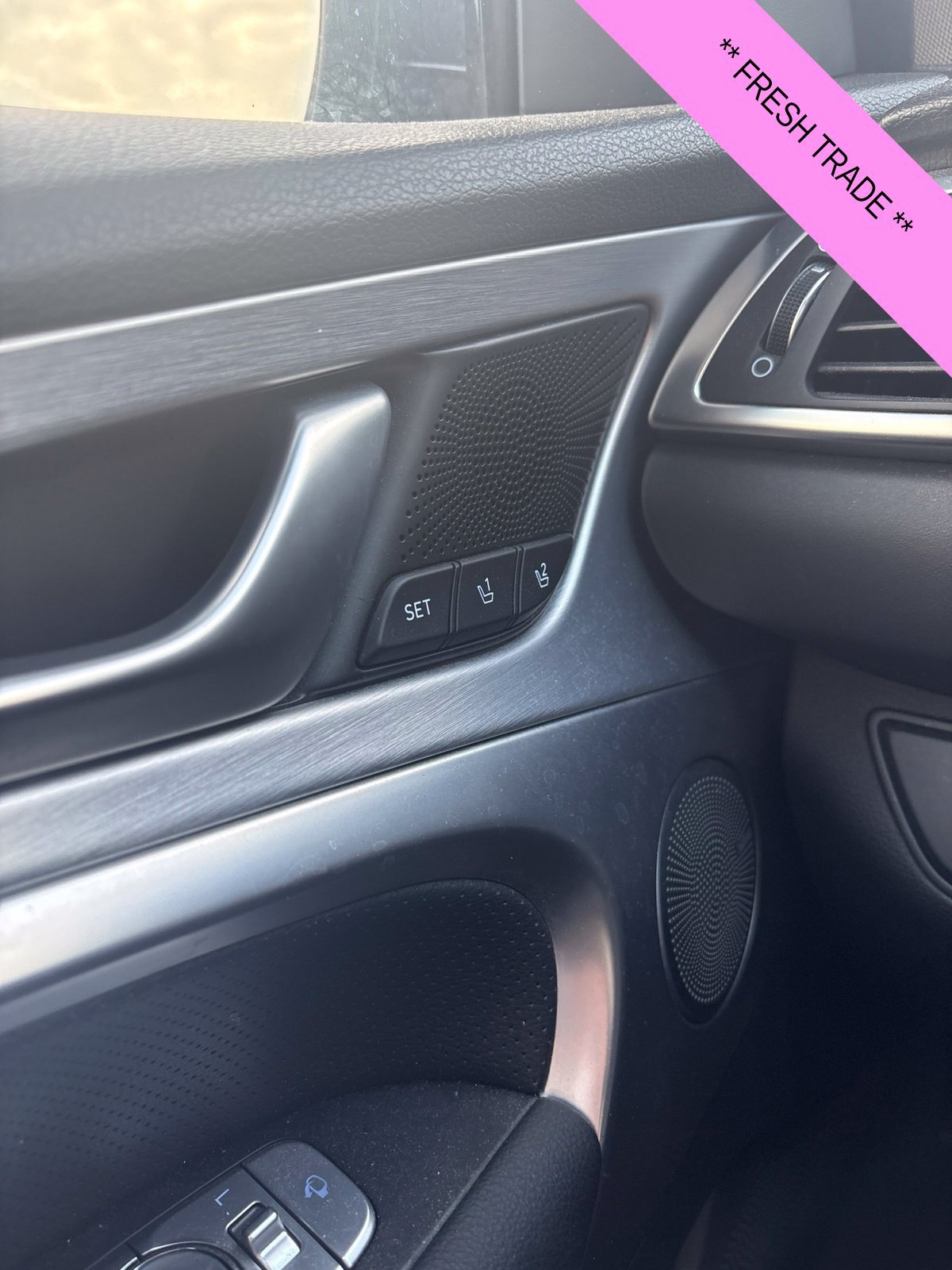 Used 2019 Genesis G70 3.3T Advanced AWD/4WD image 12