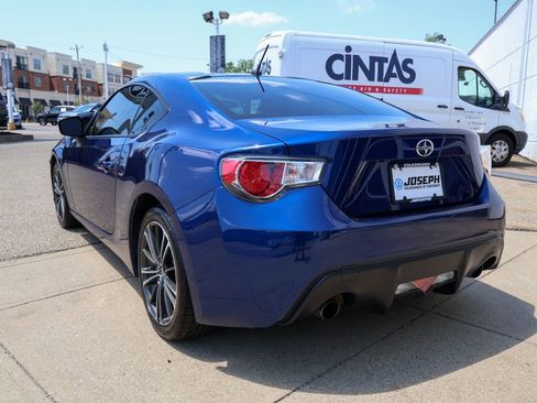 Used 2013 Scion FR-S RWD image 3