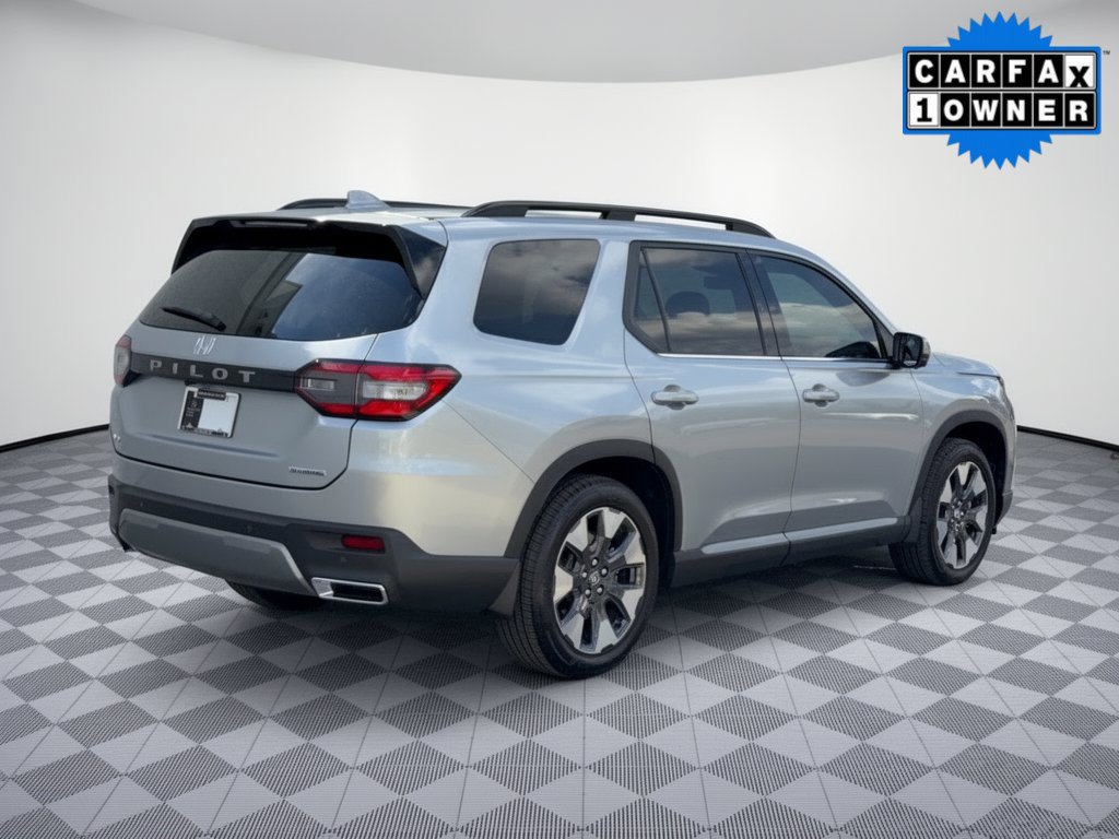 Used 2026 Honda Pilot Touring image 9