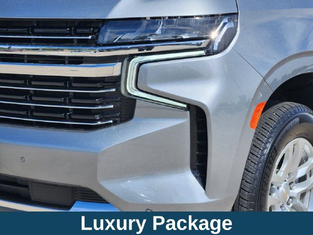 Used 2023 Chevrolet Tahoe LT w/ Luxury Package AWD/4WD image 12