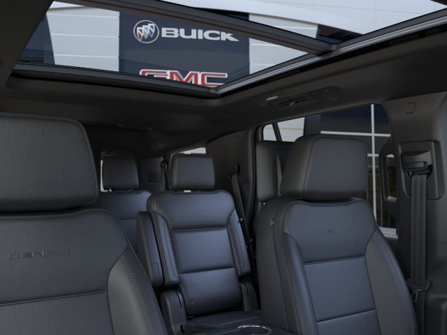 New 2026 GMC Yukon Denali w/ Advanced Technology Package AWD/4WD image 24