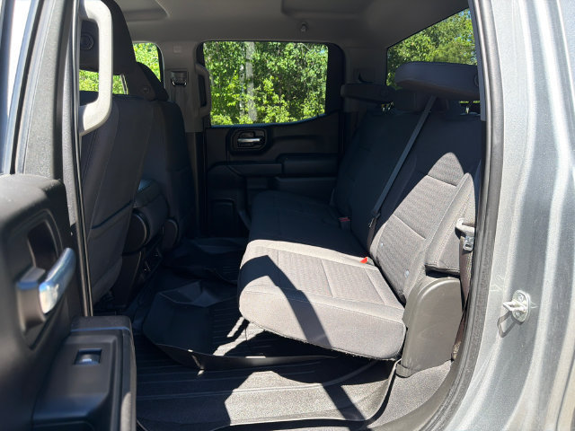 Used 2023 Chevrolet Silverado 1500 Custom AWD/4WD image 17
