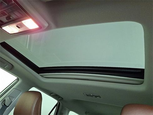 Used 2021 Toyota 4Runner Limited image 16