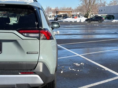 Used 2020 Toyota RAV4 Adventure image 12