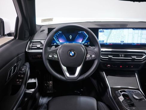Used 2023 BMW 330i Sedan w/ Driving Assistance Package RWD image 11
