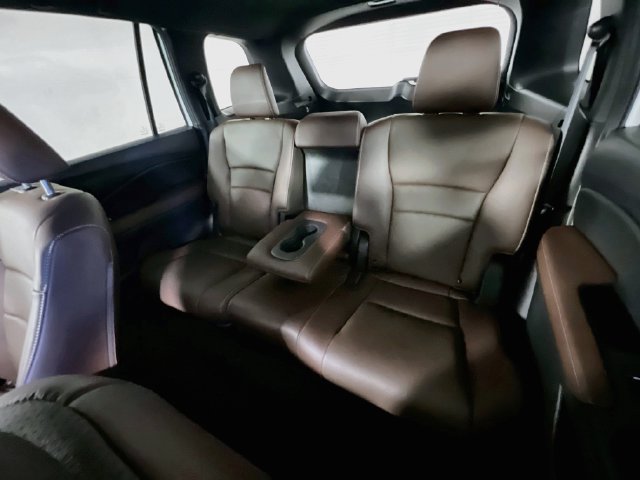 Used 2025 Honda Passport EX-L image 27