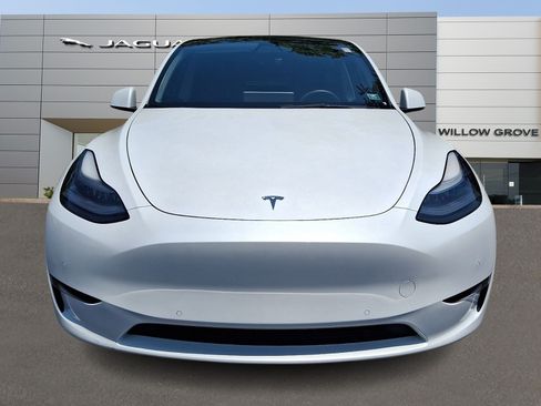 Used 2022 Tesla Model Y Performance AWD/4WD image 8