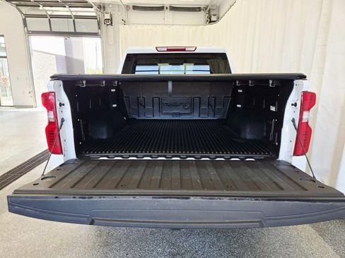 Used 2024 Chevrolet Silverado 1500 W/T w/ WT Value Package image 10