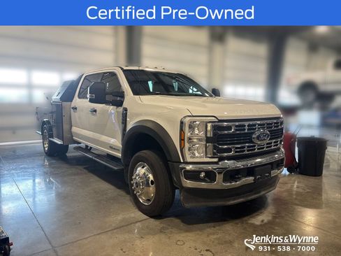 Used 2025 Ford F550 4x4 Crew Cab Super Duty w/ XL Chrome Package image 1