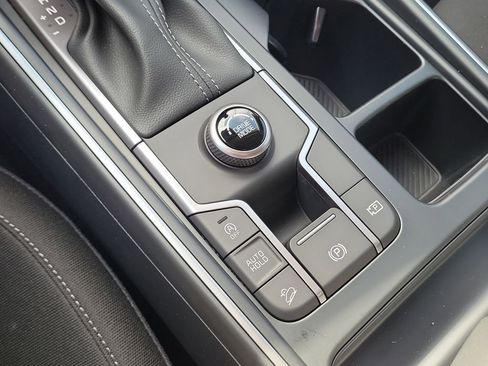 New 2026 Kia Sorento LX FWD image 35