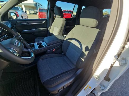 New 2026 GMC Acadia Elevation w/ LPO, Floor Liner Package AWD/4WD image 17
