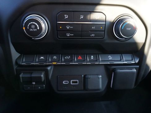 New 2026 Chevrolet Silverado 1500 Custom Trail Boss AWD/4WD image 15