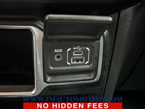 Used 2022 Jeep Wrangler Unlimited Sport image 43