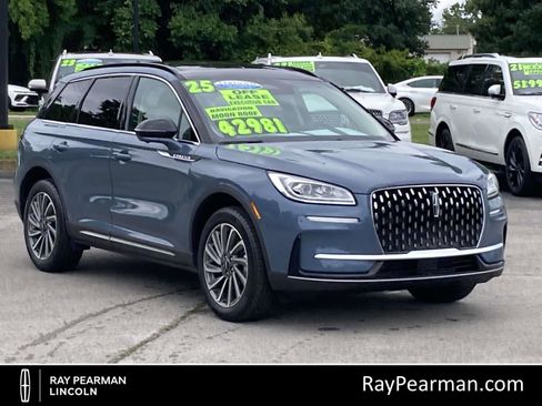 Certified 2025 Lincoln Corsair Reserve w/ Towing Package FWD image 1