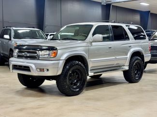 Used 2000 Toyota 4Runner Limited AWD/4WD video 1