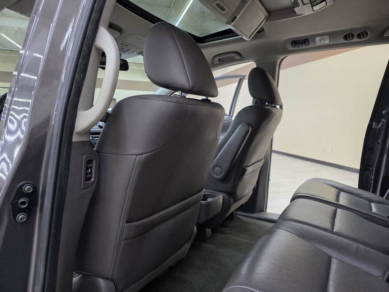 Used 2015 Honda Odyssey EX-L image 26