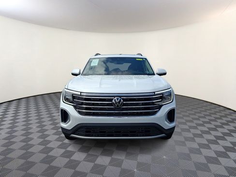 Used 2026 Volkswagen Atlas SE AWD/4WD image 2