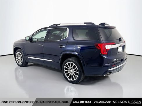 Used 2021 GMC Acadia Denali w/ Denali Ultimate Package AWD/4WD image 7