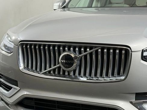 Used 2023 Volvo XC90 T8 Plus AWD/4WD image 12