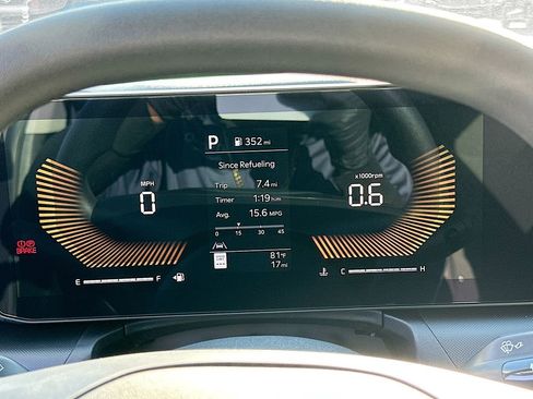 New 2025 Kia K4 LXS image 12