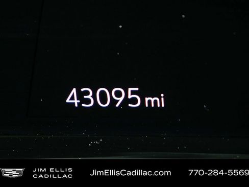 Used 2021 Cadillac Escalade Sport w/ Driver Assist Tech Package image 10