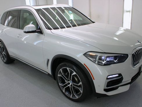 Used 2020 BMW X5 sDrive40i w/ Luxury Seating Package RWD image 10