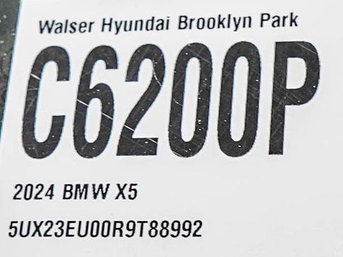 Used 2024 BMW X5 xDrive40i AWD/4WD image 33
